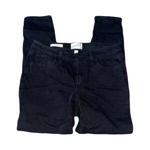 NWOT Universal Thread Mid Rise Skinny Black Jeans